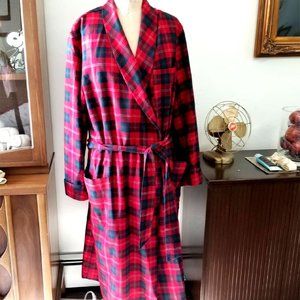Vtg PENDLETON Auth. Chisholm Strath Tartan ROBE L